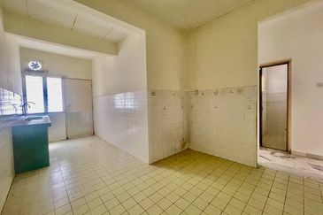 Double Storey Bandar Kinrara 4 BK4 Puchong Selangor