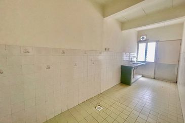 Double Storey Bandar Kinrara 4 BK4 Puchong Selangor