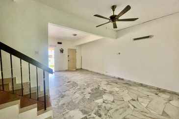 Double Storey Bandar Kinrara 4 BK4 Puchong Selangor