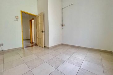 Double Storey Bandar Kinrara 4 BK4 Puchong Selangor