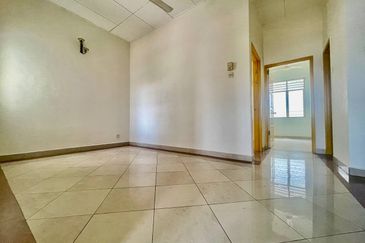 Double Storey Bandar Kinrara 4 BK4 Puchong Selangor