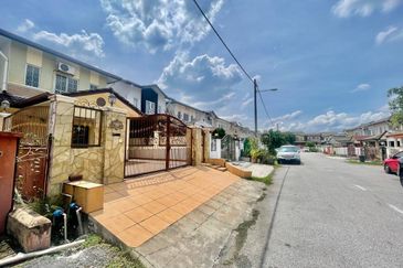 Double Storey Bandar Kinrara 4 BK4 Puchong Selangor