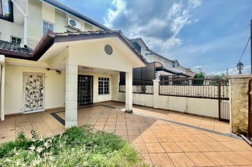 Double Storey Bandar Kinrara 4 BK4 Puchong Selangor