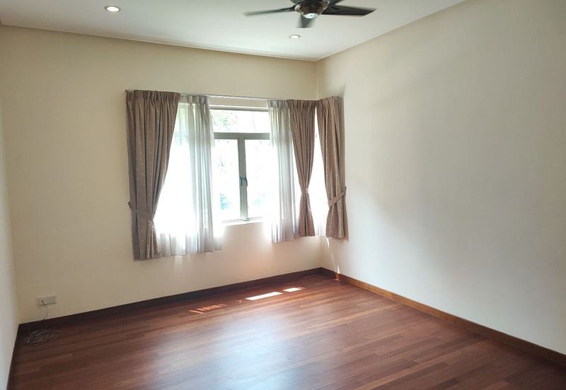 Changkat Kiara Surya