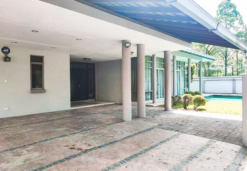 Changkat Kiara Surya