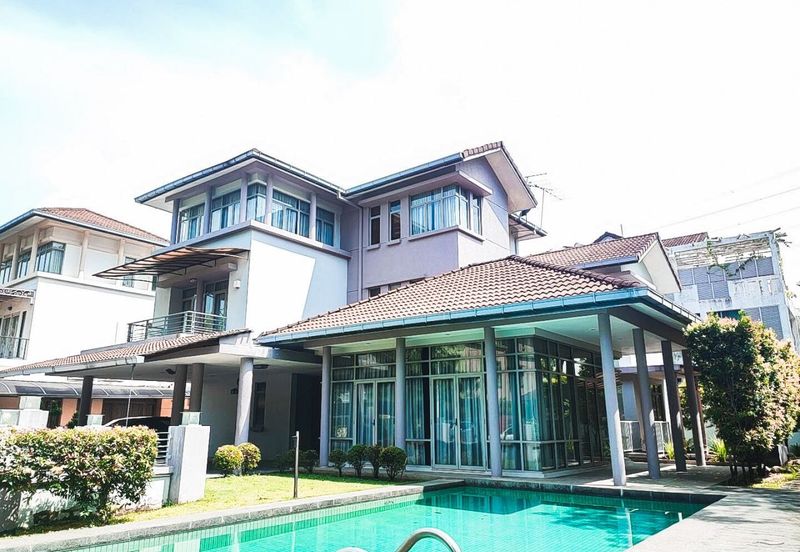 Changkat Kiara Surya