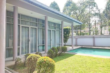 Changkat Kiara Surya