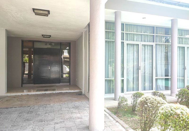 Changkat Kiara Surya