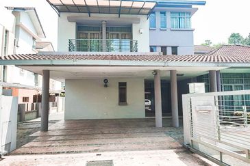 Changkat Kiara Surya