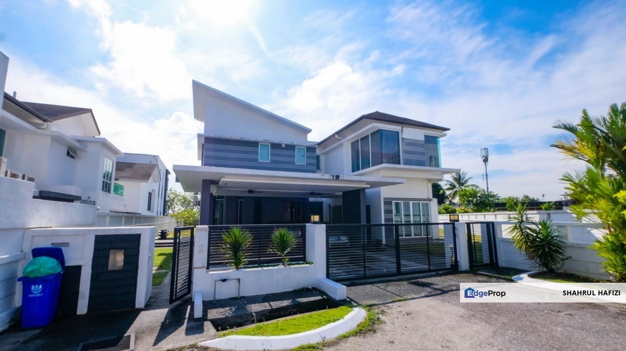 Cul De Sac & Fully Furnished Bungalow Seksyen 7 Shah Alam, Selangor, Shah Alam