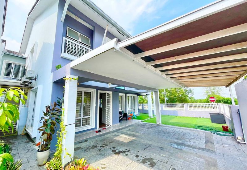 Corner Lot Jalan Elektron Denai Alam