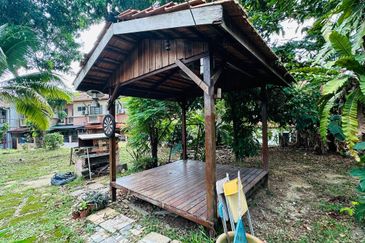 Jalan Spektrum U16 @ Taman Bukit Subang