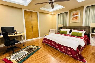 Jalan Spektrum U16 @ Taman Bukit Subang