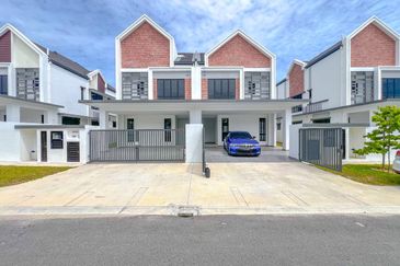 Garciae Setia Alam Semi D Cluster 