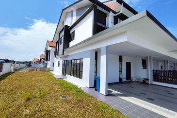 Brand New Corner Lot Setia Utama 3 (Croceus) Bywater