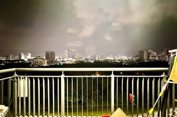 Platinum Splendor Residence