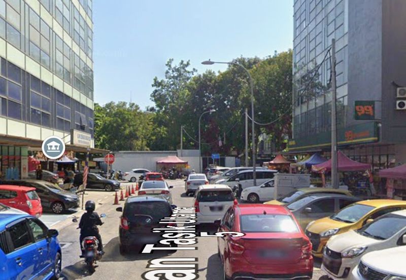 The Trillium @Lake Fields