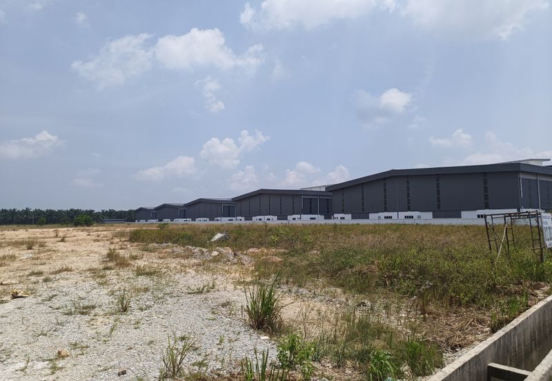 Suria Industrial Park (SIP)