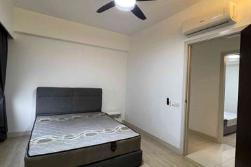 Royalle Condominium @ North Kiara