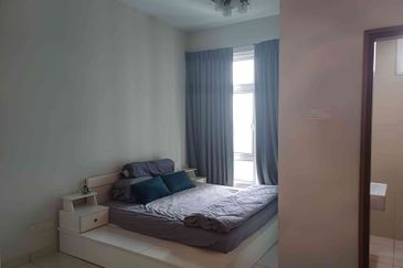 Royal Regent Sri Putramas III