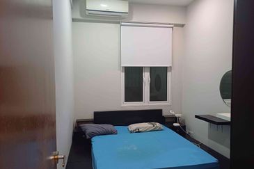 Royal Regent Sri Putramas III