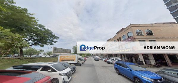 Bandar Puteri Puchong 3-storey Shoplot, FREEHOLD, Prime Area, Build Up Approx 5000sf, Selangor, Puchong