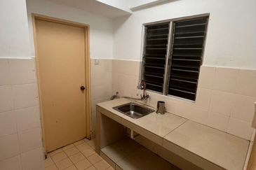 Avelon Tower @ Plaza Medan Putra