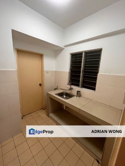 Plaza Medan Putra, Avelon Tower, Build in Kitchen Cabinet, Partial Furnished, Middle Floor, Kuala Lumpur, Kepong