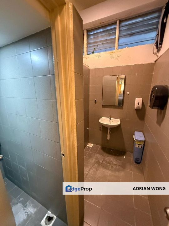 Taman Selayang Baru 3.5 Storey Bungalow Factory [32000sqft, 14ft ceiling height], Selangor, Selayang