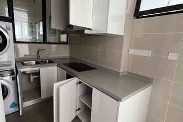 Waltz Residences @ Paradigm Garden City