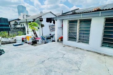 Seksyen 8, Petaling Jaya