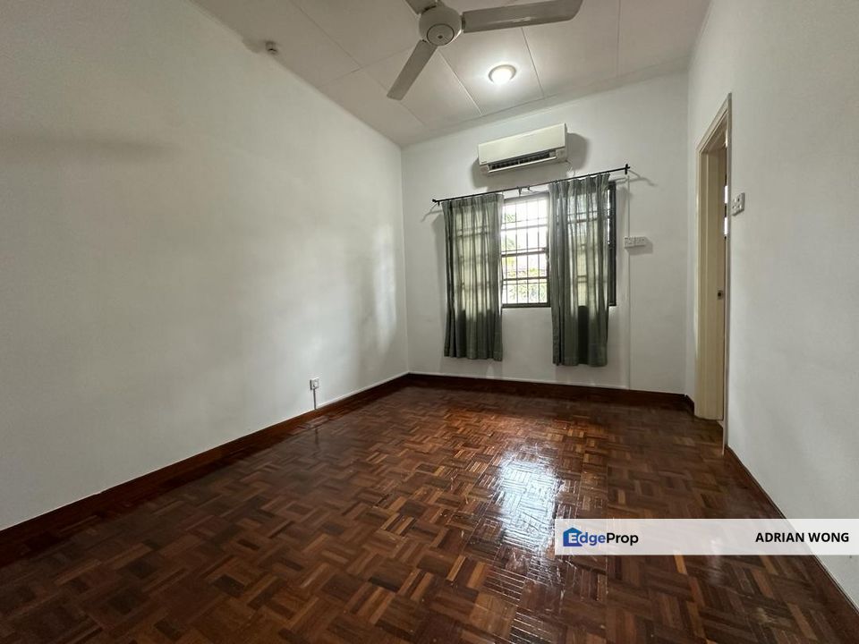 Parkville Townhouse, Can View Anytime, Near Tropicana Gardens Mall, 1 Utama, Sunway Giza, Kota Damansara, PJ, Selangor, Sunway Damansara