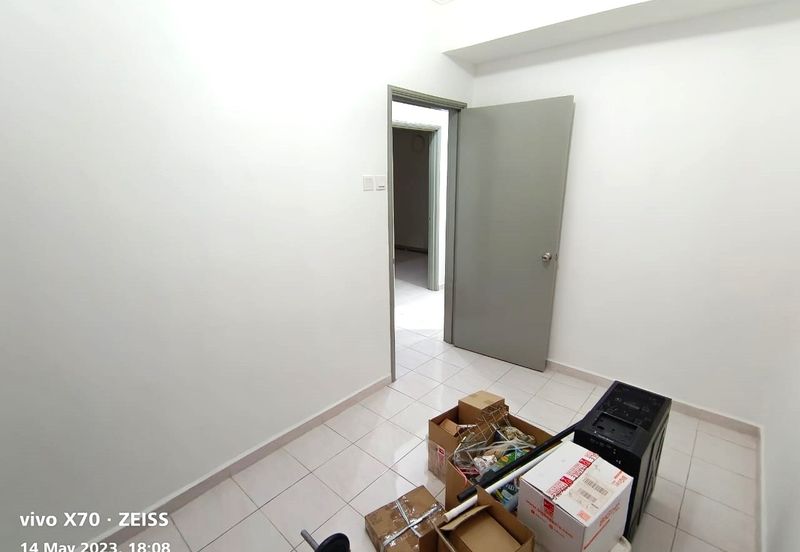 Vista Millennium Condominiums