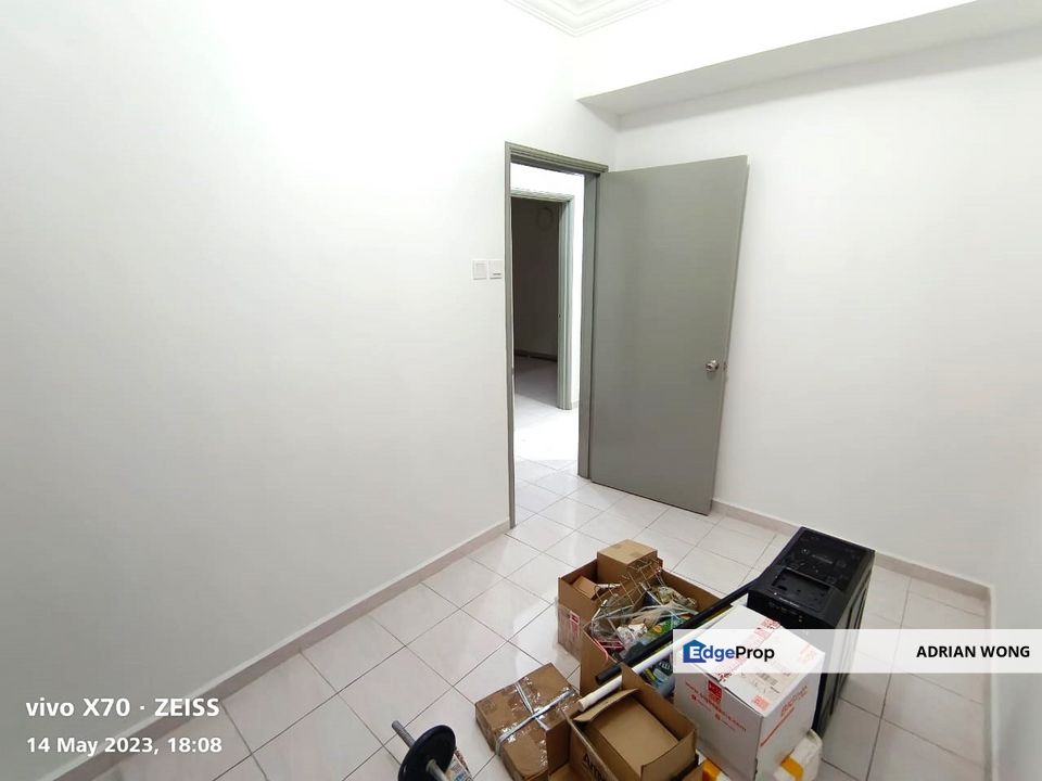 Vista Millennium, Many Units Available, Full Loan, Low Downpayment, Puchong, near Bandar Sunway, Cyberjaya, Selangor, Puchong