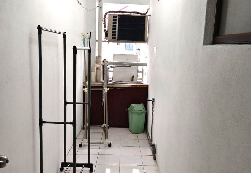 Vista Millennium Condominiums