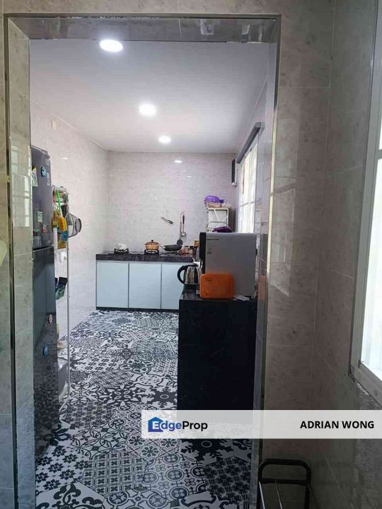 Sea Park, Petaling Jaya 1.5-sty, 22x75, Freehold, Intermediate lot, Extended, Near to Restaurant & Shops, PJ., Selangor, Petaling Jaya