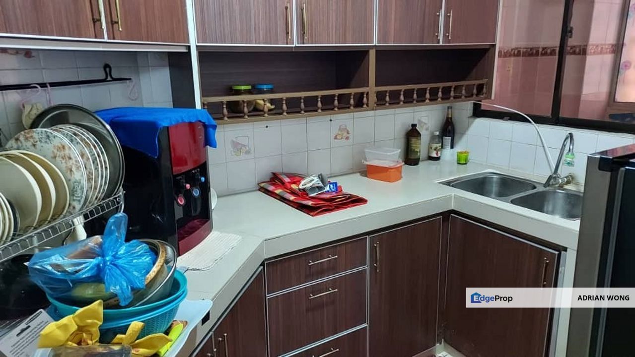 Sri Manja Court, 100% Loan, Middle Floor, Facing Outside, Easy Access to Old Klang Road & PJ City & Bandar Sunway , Selangor, Petaling Jaya