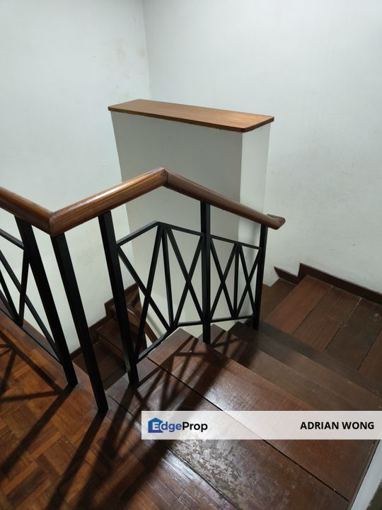 USJ 2, 2-sty, 24x87, Freehold, Facing South, Near to Mainplace & Damen Mall, LRT Stations., Selangor, USJ