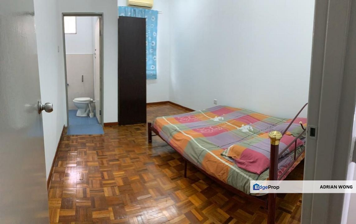 Damansara Damai 2-sty, 20x60, Intermediate, Unfurnished, Friendly Neighbours, Facing East., Selangor, Damansara Damai