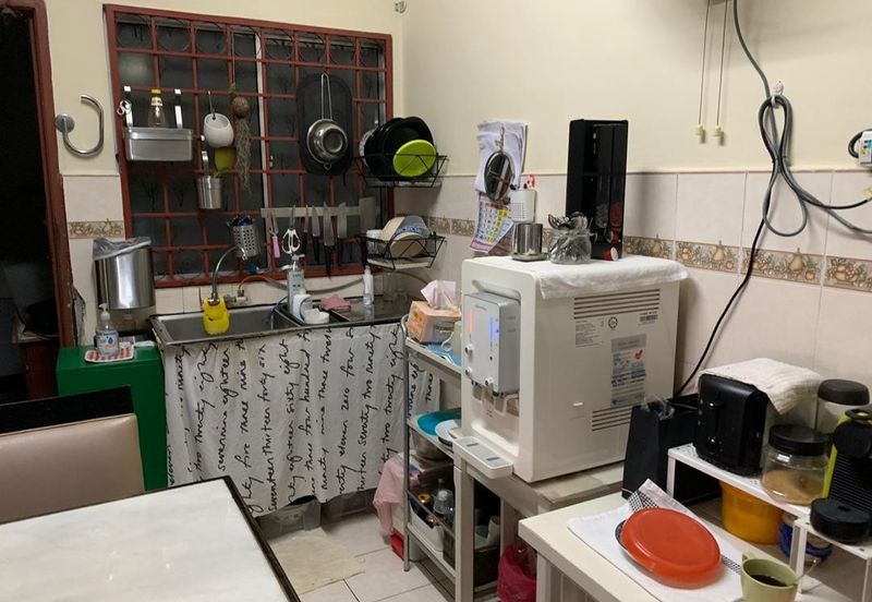 Bayu Puteri Apartment