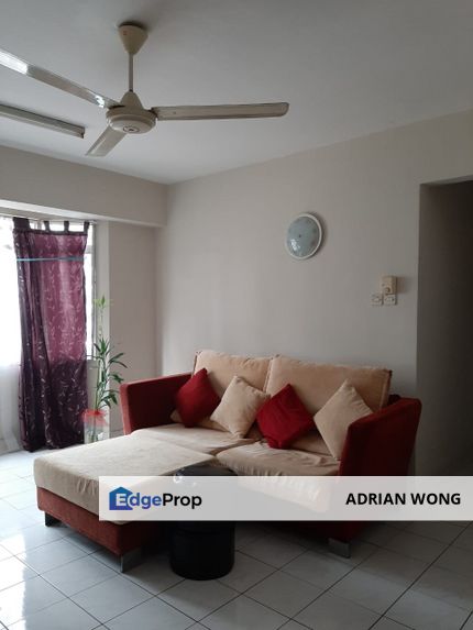 Kelana Puteri, 1 Carparks, Low Floor, Renovated, Walking Distance to LRT3, near Paradigm Mall, Easy Access via Major Highway., Selangor, Kelana Jaya