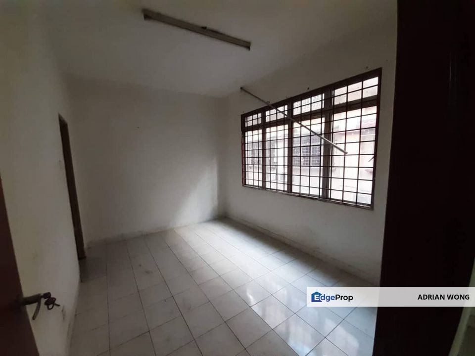 Taman Pusat Kepong Shop Apartment, 1k Booking, 100% Loan, 1st Floor, 2 Carparks, Easy Access to MRT Station., Kuala Lumpur, Kepong