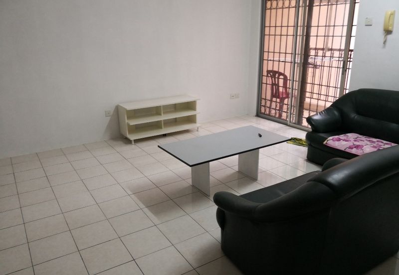 Bayu Puteri Apartment