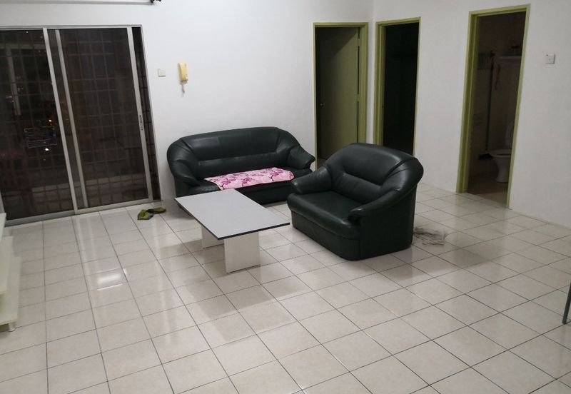 Bayu Puteri Apartment