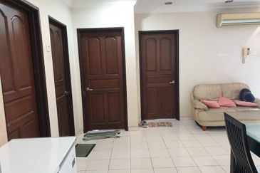 Bayu Puteri Apartment