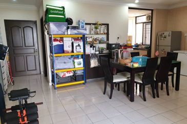 Bayu Puteri Apartment