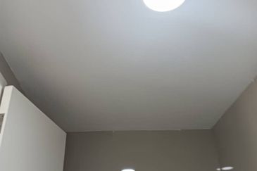 Pandora @ Tropicana Metropark