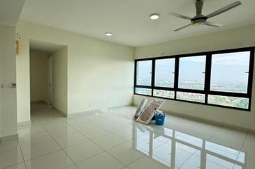 Pandora @ Tropicana Metropark