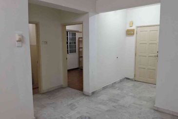 Aman Puri Apartment