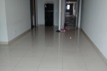 Six Ceylon (6 Ceylon)